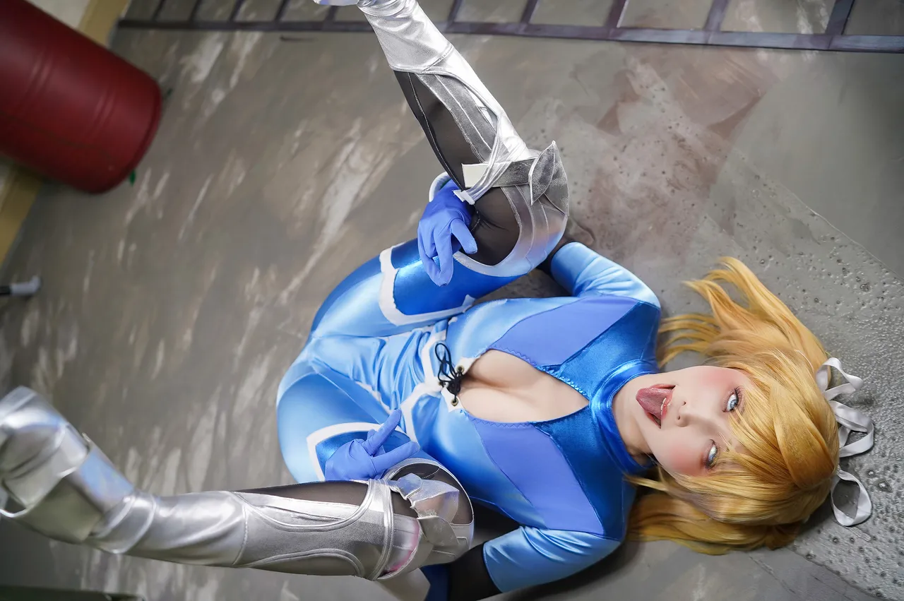 KURUPIKA (Momoiru Reku) 対魔忍 紅-erohere129.webp